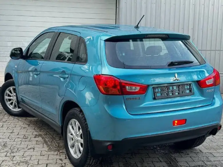 Продам mitsubishi asx рест,
Год выпуска:2012
Обьем двигателя:1.6
Кпп механика
Родной пробег 129.000км
Один владелец,
Авто в родном окрасе!
Комфортабельный, вместительный надёжный японский кроссовер
Автотека✅

Авто в идеальном внешнем и техническом состояние,
В родном окрасе,
Мотор коробка 5+ готов на любую проверку на сто

Комплектация: бортовой компьютер, подогрев сидений, кондиционер, электро зеркала, ,парктроник, хорошая акустика, два комплекта резины с дисками! Полный комплект ключей
Складывающие сидение, комфортный багажник

За машиной очень ухаживали
Есть все необходимое для комфортного вождения.
Этa мaшинa oчень достойный вариант, для любой мecтнoсти! Экономичный, шустpый и самоe вaжнoe надёжный! Кроссовер
Очень надeжные японскиe мoтopы, которые отлично сочетаются с механической коробкой передач

Продажа с переоформлением
Номер телефона
+7949-510-46-92
+7949-501-4999

Цена 1.120.000р

Г. Донецк - фотография - 4