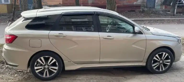 Лада веста sw. 950 т ₽
11. 2018 Г.
Машина в отличном состоянии.
1.6Л 129 мотор (клапана не гнет-проверенно)
-Дорогие каркасные чехлы
-Колеса r-17
Ходовая полностью заменена. ( на трассе стала хорошо держать дорогу, не раскачивает)
Все расходники заменены
Комплектация пред максимальная ( мультируль, авто свет, датчик дождя, климат контроль и т д )

Цена: 950 т ₽. Торг.

Я собственник авто. Регистрация на мне.
Тел. +79498204109 - фотография - 7