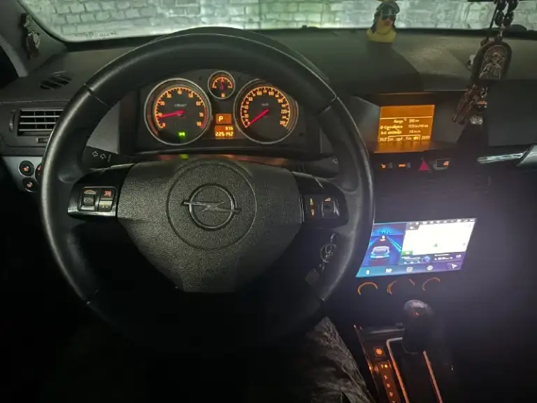 Собственник 1,5 года
Продам opel астра gtc 2008.
Полноценный автомат 1,8.
Вся история зеленая, отчет скину✅
В одном окрасе, крашен только капот от сколов(кузов оцинкован)
Комплектация cosmo
Техническое состояние, готов на любые проверки, на любом сто за авто не стыдно. Масло каждые 5 тысяч
Без дтп
Круиз, климат
Фары в броне пленке, есть автозапуск, сигнализация, в машине работает все от лампочек до кондиционера.
Прошита евро2
Все динамики новые, разведена проводка на музыку все грамотно.
Продаю с оформлением, в гаи.
720000Т. Р +79496371326
Торг только реальному покупателю.
📞 Звоните: +7(949)6371326 - фотография - 10