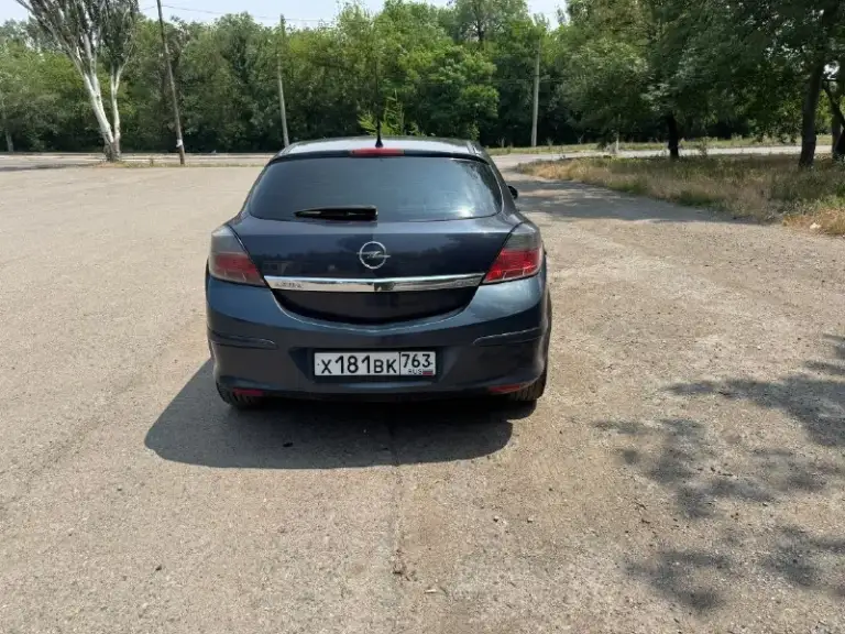 Собственник 1,5 года
Продам opel астра gtc 2008.
Полноценный автомат 1,8.
Вся история зеленая, отчет скину✅
В одном окрасе, крашен только капот от сколов(кузов оцинкован)
Комплектация cosmo
Техническое состояние, готов на любые проверки, на любом сто за авто не стыдно. Масло каждые 5 тысяч
Без дтп
Круиз, климат
Фары в броне пленке, есть автозапуск, сигнализация, в машине работает все от лампочек до кондиционера.
Прошита евро2
Все динамики новые, разведена проводка на музыку все грамотно.
Продаю с оформлением, в гаи.
720000Т. Р +79496371326
Торг только реальному покупателю.
📞 Звоните: +7(949)6371326 - фотография - 4