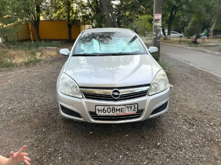 Продам opel astra h 2008 г. В. ,
Мотор 1.6, мкпп, пробег 230 тыс. (родной)
Машина в хорошем состоянии, в семье 4 года.
Обслужена, ухожена, вложений не требует!
Цена 550 т. Р. (торг) +7-949-344-73-79
Осмотр г. Амвросиевка - фотография - 2