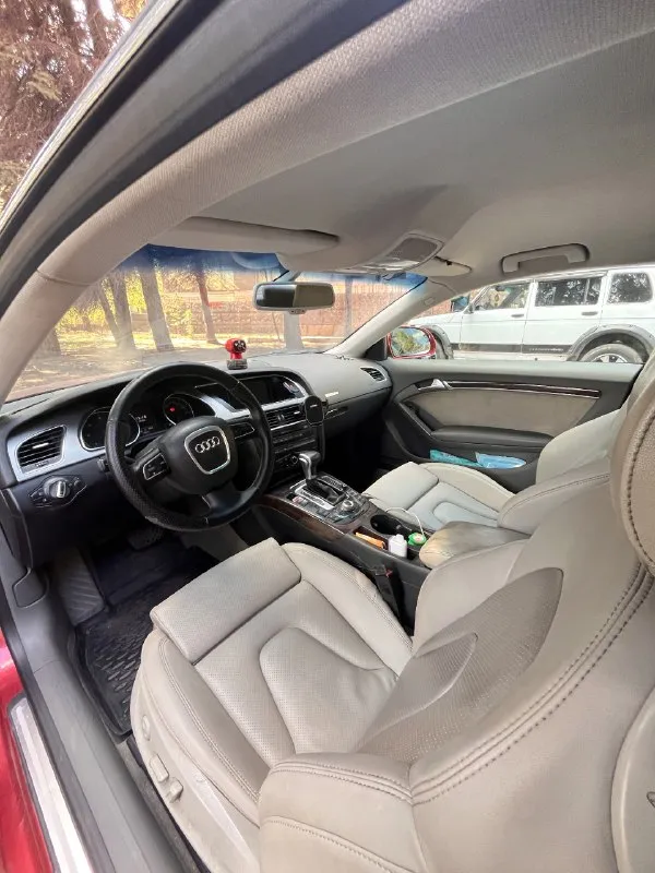Продаю audi а5 8т 3.0 tdi quattro 2008год
Масло не ест
0-100 5.5 Сек
Коробка zf автомат ( не робот, не вариатор)
Ходовка хорошая
Двигатель в отличном состоянии
По кузову требуется приложить руку
В комплекте зимняя резина (липучка), лето континенталь контакт 6
Пробег 278тысяч
1 200 000 Р торг.
Посмотреть можно в г. Енакиево
+79495598808 Иван
📞 Звоните: +7(949)5598808 - фотография - 5