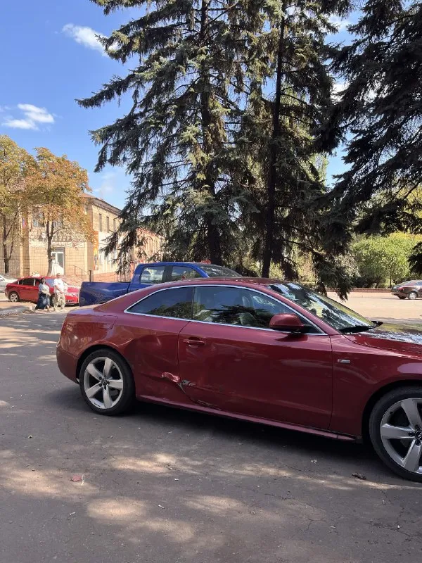 Продаю audi а5 8т 3.0 tdi quattro 2008год
Масло не ест
0-100 5.5 Сек
Коробка zf автомат ( не робот, не вариатор)
Ходовка хорошая
Двигатель в отличном состоянии
По кузову требуется приложить руку
В комплекте зимняя резина (липучка), лето континенталь контакт 6
Пробег 278тысяч
1 200 000 Р торг.
Посмотреть можно в г. Енакиево
+79495598808 Иван
📞 Звоните: +7(949)5598808 - фотография - 7