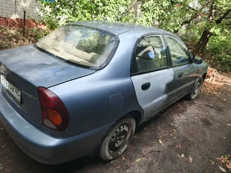 Продаю chevrolet ланос 2007 год кпп - механическая 6 ступеней(без хрустов и вылетов). Масло менялось каждые 8000 км (от замены до замены вообще не берет). Салон в хорошем состоянии. Ходовая часть на отлично. На учете в россии. Без залогов и арестов. Цена 135000 руб номер для связи: +7 949 630 1077 (василий) если не дозвонились пишите на телеграмм. Комментарии и сообщения в вк не отслеживаю. Осмотр пгт землянки(макеевка)
📞 Звоните: +7(949)6301077 - фотография - 2