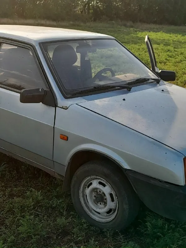 Продам ваз 099. 2002 год. На ходу каждый день. Цена 100тыс. Торг. Смотреть шахтёрск. 79494037731.
📞 Звоните: +7(949)4037731 - фотография - 3