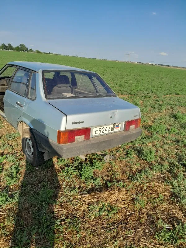 Продам ваз 099. 2002 год. На ходу каждый день. Цена 100тыс. Торг. Смотреть шахтёрск. 79494037731.
📞 Звоните: +7(949)4037731 - фотография - 6