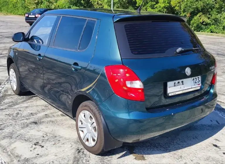 Продам skoda fabia 2007г. В 1.6 автомат, 220т. Км родного пробега, птс оригинал, сборка чехия, автомобиль без дтп, в заводском окрасе, без рыжиков и гнили, машина южная, двигатель масло не ест, не дымит, ошибок нет, акпп 6ст aisin, ходовая не стучит, 2 комплекта резины, кондиционер работает, печка греет, подогрев сидений, вложений не требует. Автотеку предоставлю. Любые проверки за ваш счёт приветствуются. Документы чистые, оформление в мрэо. Осмотр донецк. Пригоню в ваш город по договоренности.
Цена 690т. Руб торг
+79493790571 - фотография - 8