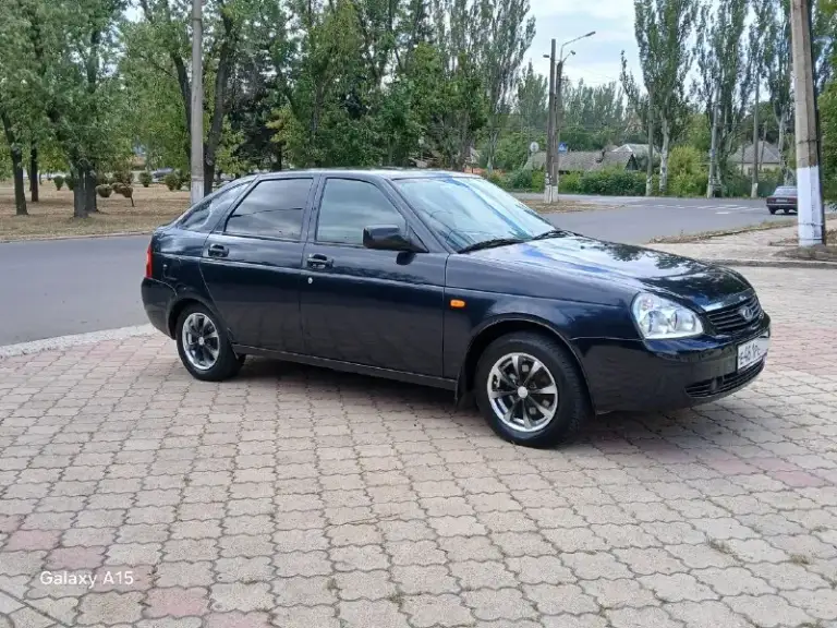 Продам. .. Ваз приора 2172 2008 год я второй владелец авто в отличном состоянии гаражное хранение всю жизнь проездил дедушка пробег 63 000 тыс, км пробег её не отмотанный. .. В дтп не участвовал, автотека зелёная двигатель 16 клапаный работает идеально кпп не хрустит не гудит по ходовой части всё отлично не стучит не гремит по кузову как на фото вся целая днище пороги стаканы в идеале салон как в новой машине не поцарапан не потрепан не прокурен за машиной следили и ухаживали. .. По документам полный порядок любое переоформление я собственник хорошая летняя резина на литье гур два стеклоподъёмника электрозеркала обогрев заднего стекла музыка два комплекта ключей сигнализация центральный замок в общем за машину не стыдно сел и поехал вложений не требует никаких связаться со мной по номеру телефона +7 949 394-29-98 всем удачных покупок цена 410 000 тысяч руб торг реальному покупателю возле машины по запросу могу сделать видеообзор если не дозвонились пишите в вк отвечу осмо
📞 Звоните: +7(949)3942998 - фотография - 1