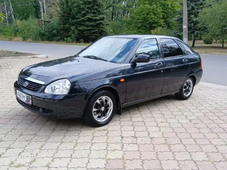 Продам. .. Ваз приора 2172 2008 год я второй владелец авто в отличном состоянии гаражное хранение всю жизнь проездил дедушка пробег 63 000 тыс, км пробег её не отмотанный. .. В дтп не участвовал, автотека зелёная двигатель 16 клапаный работает идеально кпп не хрустит не гудит по ходовой части всё отлично не стучит не гремит по кузову как на фото вся целая днище пороги стаканы в идеале салон как в новой машине не поцарапан не потрепан не прокурен за машиной следили и ухаживали. .. По документам полный порядок любое переоформление я собственник хорошая летняя резина на литье гур два стеклоподъёмника электрозеркала обогрев заднего стекла музыка два комплекта ключей сигнализация центральный замок в общем за машину не стыдно сел и поехал вложений не требует никаких связаться со мной по номеру телефона +7 949 394-29-98 всем удачных покупок цена 410 000 тысяч руб торг реальному покупателю возле машины по запросу могу сделать видеообзор если не дозвонились пишите в вк отвечу осмо
📞 Звоните: +7(949)3942998 - фотография - 5