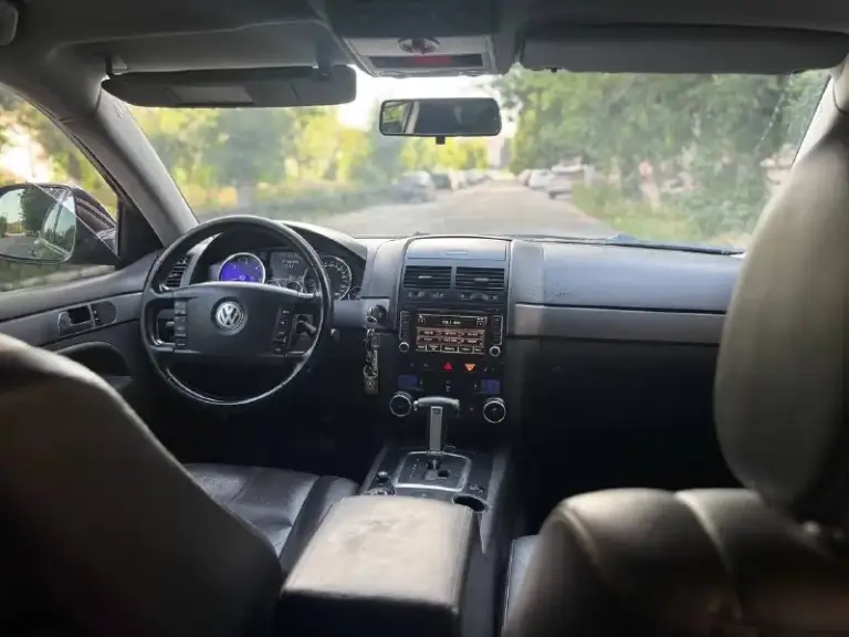 ‼️Продам volkswagen tuareg 2007год 3 🔥самый надежный мотор,238т км, не требует ни каких вложений совсем, в авто вложено денег 800т + нужно просто ездить и наслаждаться, любые проверки за ваш щет 1.450🍋т руб торг обмен +79591772424 г алчевск
📞 Звоните: +7(959)1772424 - фотография - 9