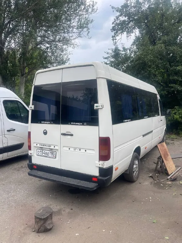 Продам фольцваген lt 2002 года двигатель 2,5 tdi цепь масло не берет !!! Боковая дверь электропривод, состояние сел поехал ! Продажа от ненадобности  1🍋200 руб. +79497048102 - фотография - 4