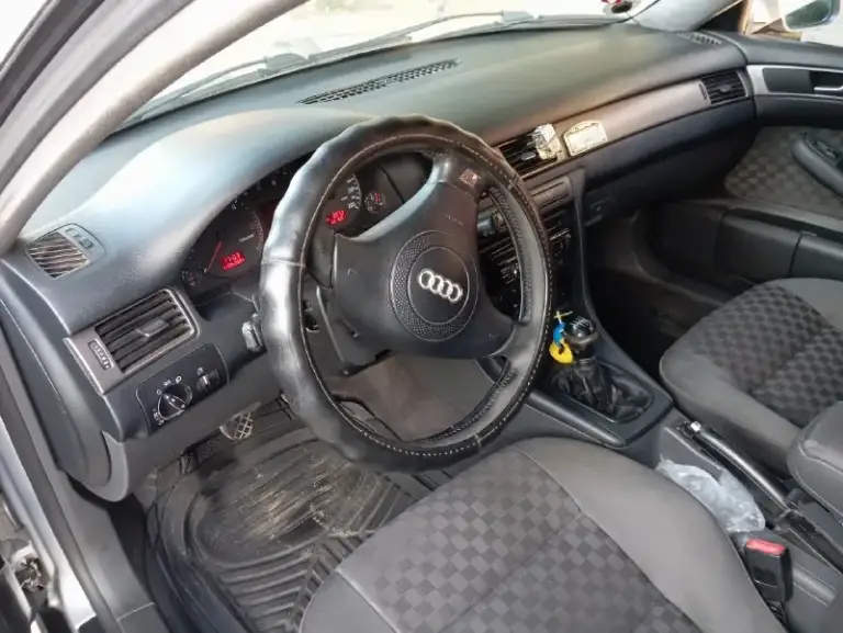 Продам audi а6с5
2.5Тди
Кузов в заводском окрасе, есть мелкие недочёты, машина не новая
Грм заменён 10 тыс. Назад
Цена 550 торг
+7949 381 92 79
📞 Звоните: +7(949)3819279 - фотография - 5