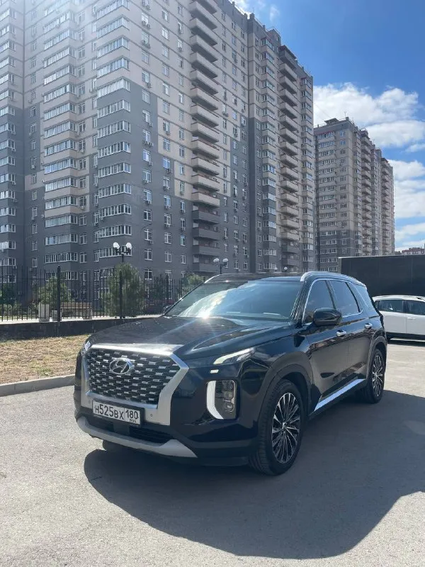 Hyundai palisade 2.2d, 2019г. Без дтп, полный привод, комплектация prestige, 135т км оригинального пробега (пробег трассовый), коробка 8-ми ступенчатый обычный автомат.
Обогревы и вентиляция всех сидений, три ряда сидений, второй ряд капитанские. Подрулевые лепестки, обогрев руля.
Безключевой доступ, старт-стоп, автозапуск, датчики слепых зон, адаптивный круиз-контроль с удержанием в полосе, беспроводная зарядка, складывающиеся зеркала, максимальная led оптика.
Авто полностью русифицированое, carplay, android auto. Колеса r20, свежая резина. Автомобиль полностью обслужен, вложений не требует, 2т км назад прошел т. О. , полное переоформление. Зеленая автотека, я 1 владелец, авто в енакиево, любые проверки
3 🍋 700Т ₽, аргументированный торг
+79494043539 - фотография - 7