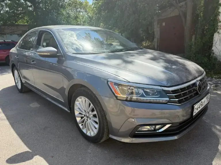 Продам семейный volkswagen passat b8 2016. Пробег 116.000, бензин, 1.8. Абсолютно без проблемный автомобиль-сел и поехал. Турбированный двигатель, кнопка старт/стоп,
Коробка-автомат aisin. Обогрев передних и задних сидений, круиз-контроль, камера заднего вида, система контроля слепых зон, экстренное торможение, багажник открывается датчиком сенсором. Зимние шины в комплекте.
Донецк. Цена 1 685 000
+79493616517 Дмитрий - фотография - 1