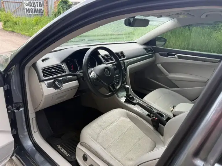 Продам семейный volkswagen passat b8 2016. Пробег 116.000, бензин, 1.8. Абсолютно без проблемный автомобиль-сел и поехал. Турбированный двигатель, кнопка старт/стоп,
Коробка-автомат aisin. Обогрев передних и задних сидений, круиз-контроль, камера заднего вида, система контроля слепых зон, экстренное торможение, багажник открывается датчиком сенсором. Зимние шины в комплекте.
Донецк. Цена 1 685 000
+79493616517 Дмитрий - фотография - 7