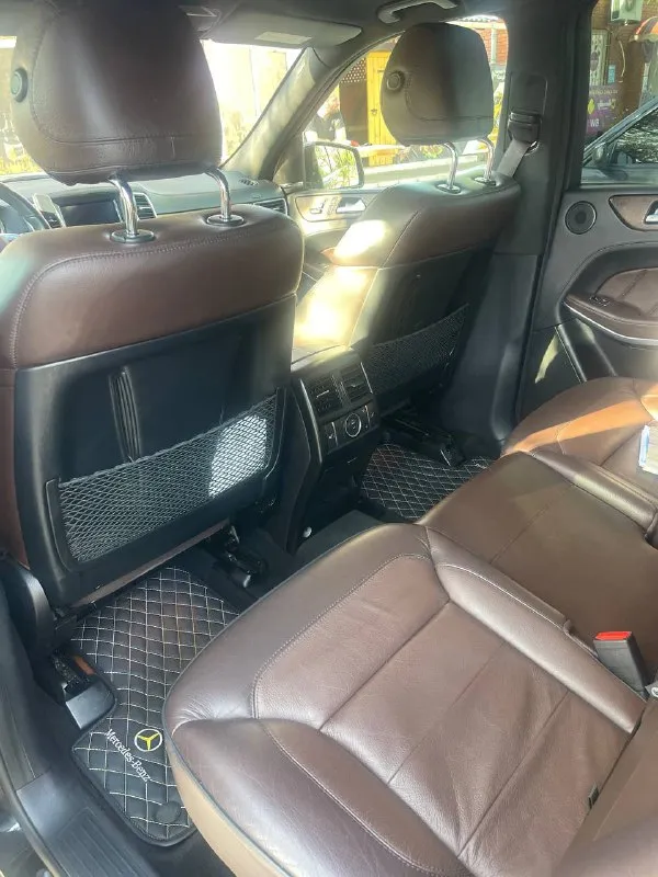 Мерседес gl 350,amg обвесы, диски 21, 2013 год, официал в одних руках, 2 комплекта резины, 7 мест, 3 литра дизель, 220 тыс пробег ( оригинал ) кузов не бит не крашен, перед в броне пленке, автомобиль покрыт керамикой,
Дотяжки дверей, адаптивный свет, авто парковка, круиз контроль, 3 х зонный климат контроль, камера 360, электро багажник, люк. Вентиляция передних сидений, подогрев передних и задних сидений, элекрорегулировка передних сидений, цена 3,7млн. +79497051401 - фотография - 9