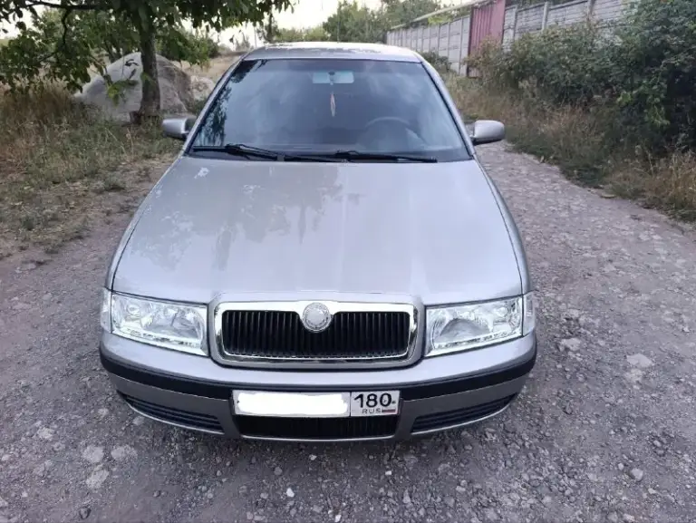 Продам шкоду октавия тур 2007 г. , мотор 1,8 турбо; механика. Едет хорошо, перебрана вся ходовая по мотору без вопросов, кондиционер работает, вообще авто после полного то. Сел - поехал.
Цена 630 тыс руб. , возможен обмен.
+79493615247 - фотография - 2