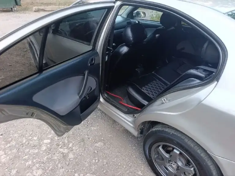 Продам шкоду октавия тур 2007 г. , мотор 1,8 турбо; механика. Едет хорошо, перебрана вся ходовая по мотору без вопросов, кондиционер работает, вообще авто после полного то. Сел - поехал.
Цена 630 тыс руб. , возможен обмен.
+79493615247 - фотография - 5