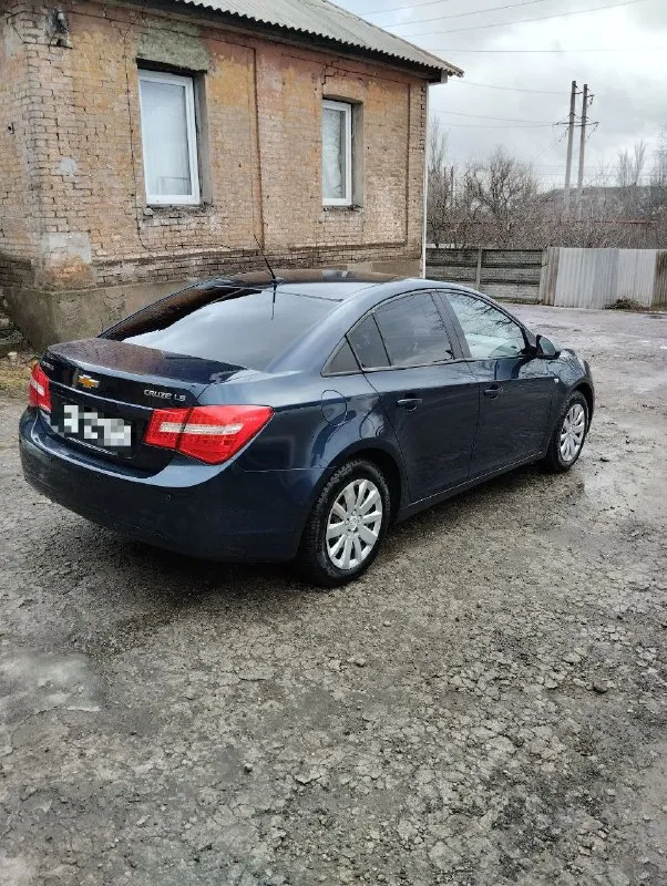 Cruze
📏 Пробег: 192600миль
📆 Год: 2010
📝 Акпп:
⚙️ Описание: автомобиль полностью обслужен, каждый день на ходу, сел и поехал. Двигатель 1.6,акпп, подвеска работают в штатном режиме без нареканий, пройдено то с заменой масла в двс и акпп. Салон опрятный и чистый. Документы в полном порядке.
Комплектация:
Abs, esp, airbag
Кондиционер
Подогрев сидений
Подогрев заднего стекла
Usb, aux
Железная защита двигателя

💰 Цена: 900000р
🌍 Город: енакиево
📞 Телефон: +79495156170 - фотография - 3