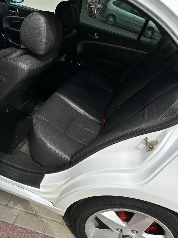 Продам срочно ‼️ ‼️ chevrolet эпика мотор 2 литра ( 6-ти цилиндровый) едит бодро, не троит,54 дымит ! Кпп механика 5-ти ступка по кузову гнили нет ! Есть не большие жучки! По комплектации- 1-гидроусилитель руля 2-вылет руля 3-электропривод сидений 4-климат контроль 5-круиз контроль 6-складывания зеркал 7- подогрев сидений 8-2 камеры регистратор и камера заднего вида 9- качественная музыка так же установлен carplee на андроиде 10-установлена новая оптика лэд по документам я владелец ! Оформления на вас! Место осмотра г харцызск цена 450 тисячь +79494559347
📞 Звоните: +7(949)4559347 - фотография - 7