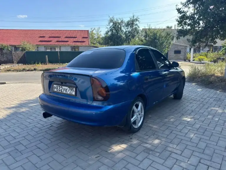 Продам обслуженный chevrolet lanos 2006 г. , 1.5, владею 4 года, в январе 2025 была капиталка мотора 👍
Коробка работает без проблем, ходовка перебрана, ручник работает, гур, кондиционер дует как дикий ❄️, подушка безопасности у водителя, передних два электрических стеклоподъемника.
Вкруг тонировка, led лампы стоят, везде. Задние фары в тонировочной плёнке, в передних фарах мини линзы и фотохромная бронепленка, туманки лед.
Выхлоп приятный, басистый, переделанный.
Музыка очень хорошая, ничего заводского ( активный сабвуфер, отдельно усилитель на передние колонки 16-е + высокочастотники) 🎵
Решетка в капот кастомная)
Колеса 15-ые, диски брались новыми пару лет назад, без ремонтов и прочего
Пороги и днище не гнилое
В комплекте отдам 14-ю шипованную зиму на штампах готовую к эксплуатации
+79497935313
Цена: 355 - фотография - 5