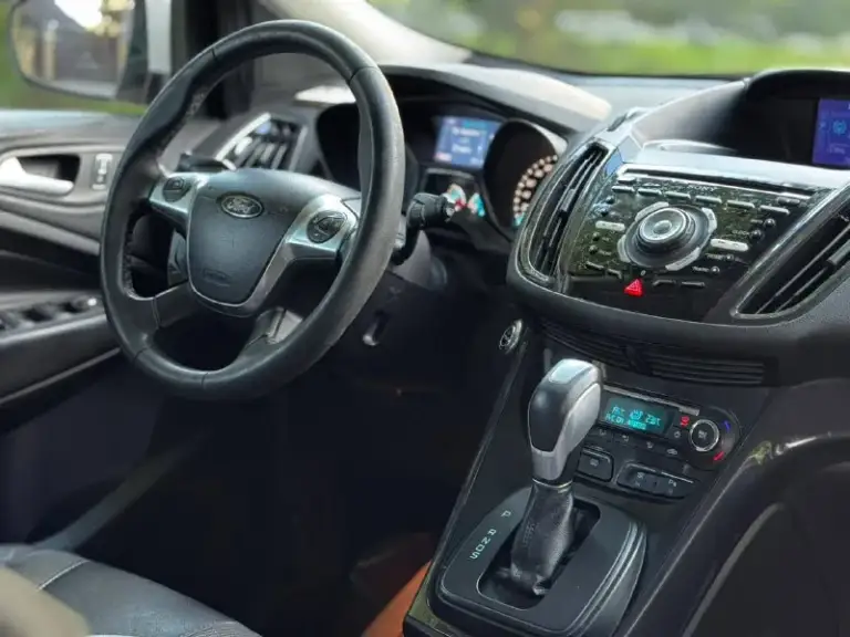 🚗 Продам автомобиль ford kuga
▶️ Год выпуска: 2013
▶️ Объём двигателя: 1.6
▶️ Комплектация полная
ℹ️ описание:
✅ Автомобиль в хорошем состоянии.
✅Пробег 164.000
✅ Автомобиль без дтп, зеленая автотека и соответсвенно весь кузов и железо ровное!
✅ Авто обслужено!
Не дымит, масло не ест, едет очень бодро. Коробка переключается плавна без рывков и пинков,
Машина внешне в отлично состояние, рыжиков, гнили и т д.
Вин читается.
На любые проверки за ваш счет - готов.
🏛 Юридически автомобиль чист, без штрафов
💰 Цена🔥:1 млн 100 тыс. Рублей
Торг у капота
🏢 Осмотр: донецк
☎ Более подробно по номеру телефона: +79494592618
📲 Tg: александр
📞 Звоните: +7(949)4592618 - фотография - 10
