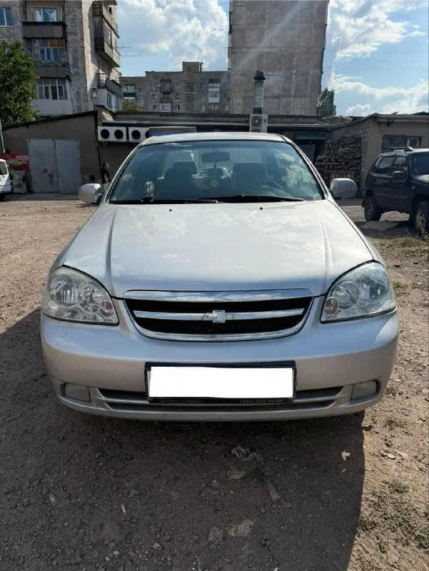 🚗Chevrolet lacetti 1.6
2008 Год
Пробег- 214.000
✅Мотор работает ровно, коробка без хрустов
Комплектация :
🔹4 Электростеклоподьемника
🔹Электро зеркала
🔹Обогрев стекл
🔹Кондиционер
По кузову не гнилая, 2 комплекта резины зима и лето.
Замена масла 1000 км назад
💰Цена- 510.000 р

📞+7949)Ю3752677 - фотография - 1
