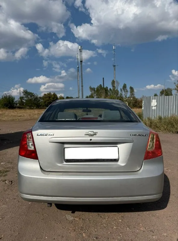 🚗Chevrolet lacetti 1.6
2008 Год
Пробег- 214.000
✅Мотор работает ровно, коробка без хрустов
Комплектация :
🔹4 Электростеклоподьемника
🔹Электро зеркала
🔹Обогрев стекл
🔹Кондиционер
По кузову не гнилая, 2 комплекта резины зима и лето.
Замена масла 1000 км назад
💰Цена- 510.000 р

📞+7949)Ю3752677 - фотография - 4