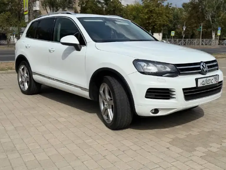 Volkswagen touareg 2012г куплен в 2013
3.6 Бензин 4motion
Акпп 8-ст aisin
Самая надежная связка
Автомобиль в отличном состоянии
( В родном окрасе )
Все зоны риска в броне пленке
Родной пробег 220т км
Катализаторы все на месте
Сервисные книги все записи и чеки по ремонту имеются
Два ключа
Оригинальные диски р21
Автотека к автомобиля подтверждает состояние ( зеленая )
В таком состоянии найти туарега очень сложно !
Готов на любые проверки
Я собственник
Оформление в мрэо
Рассматриваю обмен с вашей доплатой
1.950.000Р
+79494143810
Донецк
📲 Tg: н н
📞 Звоните: +7(949)4143810 - фотография - 5
