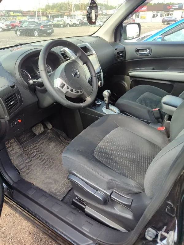 Продам nissan x-trail 2013
Мотор 2.0 бензин/газ
Кпп автомат
Полный привод
+Комплект зимней резины
Хорошая комплектация
Без дтп
Вся в родном окрасе
Цена 1 350 000
+79494039938 - фотография - 2