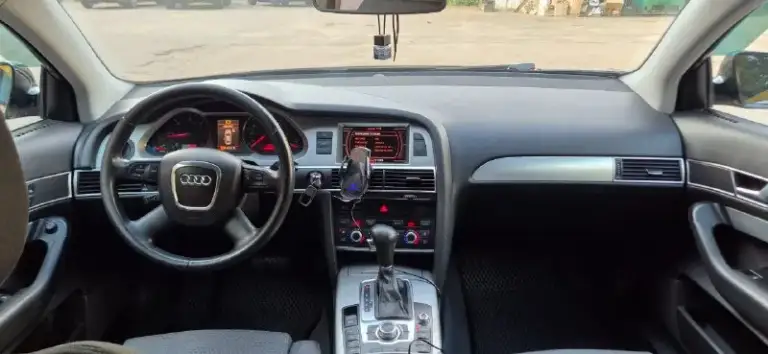 Продам audi a6 c6 2008 г. 2.7 коробка автомат, по машине нареканий нет, пробег 290 тыс км цена 950 000₽ номер:+79497986199 г донецк
📞 Звоните: +7(949)7986199 - фотография - 7