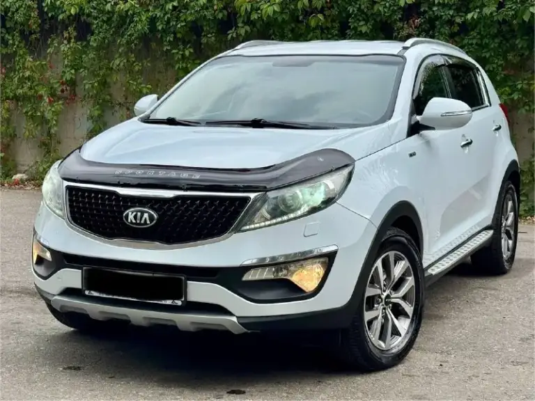 Kia sportage restailing
2014 Год
Двигатель 2.0 бензин
Коробка автомат
Пробег 157 тыс. Км
Автомобиль в отличном состоянии,
Кузов без дтп, весь в заводском окрасе,
Двигатель работают как часики без посторонних шумов !!!
Коробка переключаем как положено без пенков, рывков, и прочего,
Ходовая сбитая не чего не стучит не гремит !
Машина полностью обслужена, вложения на требует от слова совсем !
Максимальная комплектация,
Кожаный салон,
Бесключевой доступ ( start-stop)
Раздельный климат контроль,
Круиз контроль,
Датчики света, и дождя,
Подогревы руля,
Сидений передних, и задних,
Большой многофункциональный монитор
С камерой заднего вида,
И т. Д.
С документами все в порядке продажа с полным переоформлением в мрэо на вас !
Г. Донецк
Цена 1.395 тыс. ₽
Звоните остальное по
+79494006791
📲 Tg: r. B
📞 Звоните: +7(949)4006791 - фотография - 1