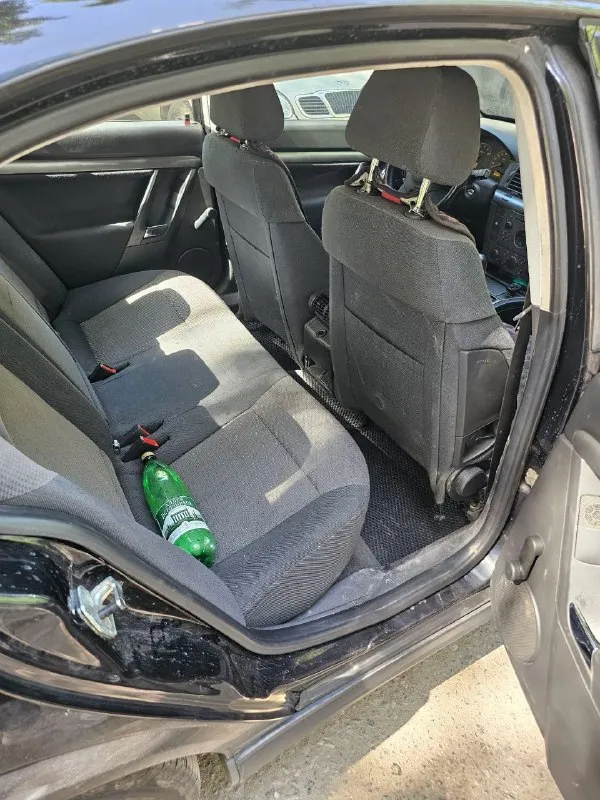 Opel vectra c 2002г
Двигатель: 1.8 бензин
Пробег: 305000
Коробка: механика
Комплектация: электропривод боковых зеркал, электроподогрев зеркал, регулировка передних сидений (передние сиденья с регулировкой по высоте ), поясничная опора в передних сиденьях, разделительный подлокотник спереди, разделительный подлокотник сзади, центральный замок, ключ ду (дистанционный ключ), электрические стеклоподъемники передние, abs, esp. Tcs, кондиционер ( раздельный климат-контроль 2 зоны ), запасное колесо.
Есть нюансы по лкп. Двигатель работает ровно. Обслуживалась машина в срок, все расходники менялись вовремя. Полностью новая подвеска, перебрана тормозная система.
2 Комплекта ключей.
Цена: 500.000р + торг
Осмотр донецк - кировский район, текстильщик
Контакты: +79493181444 ( telegram )
📞 Звоните: +7(949)3181444 - фотография - 6