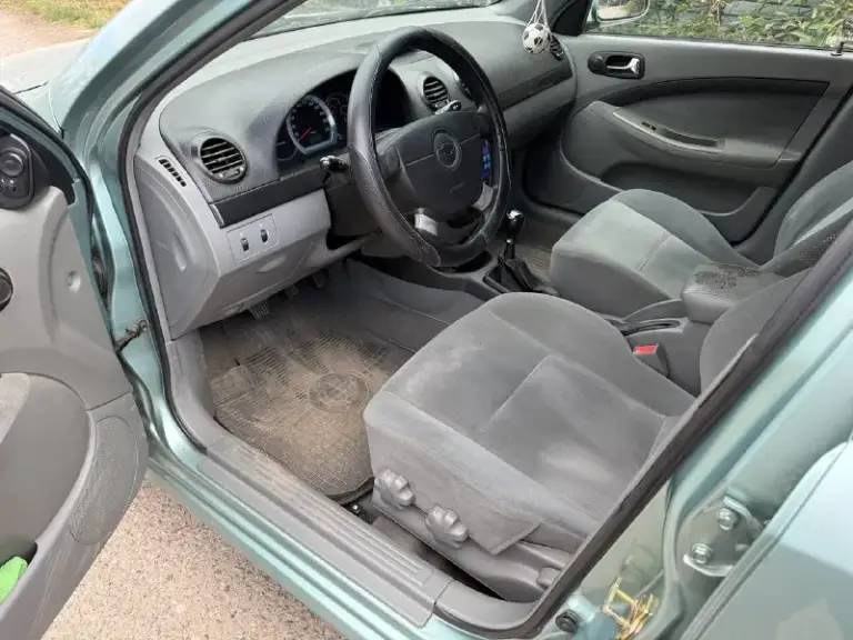 Продам chevrolet лачетти. Двигатель 1.8. 140 тыс пробега. Единственный владелец с автосалона. Авто не видело ни одной зимы. Эксплуатировалась только летом. Зимы стояла в теплом, сухом гараже. Не бита, не крашена, вся в заводском окрасе. Установлена андроид магнитола. 2 ключа, стоит сигнализация. Двигатель, коробка в идеальном состоянии. Машина ухоженная. Возможен небольшой торг у капота. По всем вопросам звоните по телефону и приезжайте на осмотр. 650 тыс с торгом! +79495070058
📞 Звоните: +7(949)5070058 - фотография - 6