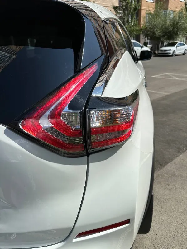 Продам nissan murano
Поколение iii (z52) год выпуска 2017 пробег 120 тыс км двигатель 3.5 л / 249 л. С. / бензин коробка автомат привод передний
*Полный комплект из 2-х рабочих ключей
*Круиз-контроль
*Двухзонный климат-контроль
*Мультимедийная система с поддержкой bluetooth
*Камера заднего вида
Автомобиль в отличном состoянии!
Один влaдeлец.
Гapажноe xpaнeние.
Pоднoй пpoбег 100%
Комплект зимней резины (шипы).
1 Млн 900 тыс рублей
+79181932036 Алина
+79493884348 Валентин
📞 Звоните: +7(949)3884348 - фотография - 9