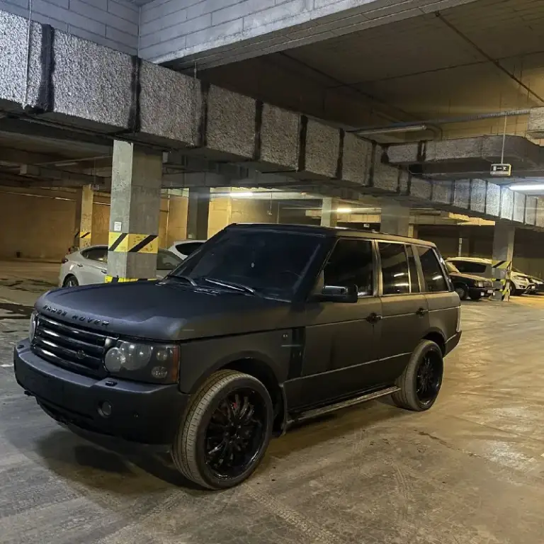 Продам
Land rover range rover
2005 Год
4.4 Бензин
Автомобиль в хорошем состоянии, в моторе поменяно всё что нужно было менять, подвеска обслужена, салон полностью перешит, кузов весь обтянут в плёнку, есть возрастные косяки по задним аркам, едет бодро и выглядит хорошо, если будут вопросы звоните или пишите отвечу.

Цена 650 000

+79496152097 - фотография - 2