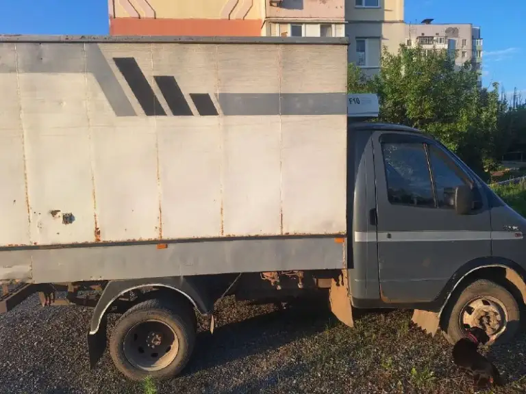 Продам газ 2757 1999 года выпуска. В рабочем состоянии, стоит газ метан, двигатель, подвеска, кпп в хорошем состоянии. Термобутка, есть рэф, но не подключен. Юридически чистая, любое переоформление. Осмотр донецк днр. Цена 300 000. Все вопросы по телефону +79493218605 александр
📞 Звоните: +7(949)3218605 - фотография - 3