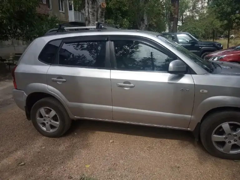 Продам hyundai туксон 2006г, 2л бензин, полный привод. Цена 850000₽ пгт новый свет всё вопросы по телефону +7949 423 75 72 сергей
📞 Звоните: +7(949)4237572 - фотография - 3