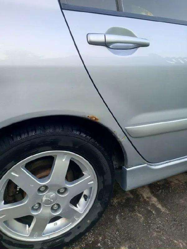 Mitsubishi лансер 9, 2004 года выпуска, двигатель 1.6 бензин, пробег 239000, коробка механика 5 ступка, ходовая новая, в комплекте зимняя резина шипы. Цена 500000 небольшой торг. +79494093764 феникс +79490780406 миранда
📞 Звоните: +7(949)4093764 - фотография - 2