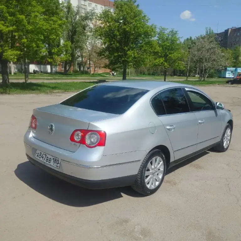 Продам: passat b6 2006г.
Пробег: 257500км
Двигатель: 2.0 tdi
Коробка: мкпп 6 ст
Комплектация:
- Эл. Регулировка водительского сиденья
- Двух зонный климат-контроль (заправлен)
- Круиз-контроль
- Подогрев передних сидений
- Подогрев зеркал
- Эл. Регулировка зеркал
- Эл. Стеклоподъёмники
- Противотуманки
- Салон ткань
- Блютус fm модулятор для магнитолы
- Видеорегистратор
С документами полный порядок, переоформление в мрео.
Я собственник, владею машиной более 2 лет.
По лкп есть нюансы машина не новая
🏷Цена: 675 000. Небольшой торг
Более подробно +79493421785
Осмотр г. Донецк, текстильщик - фотография - 3
