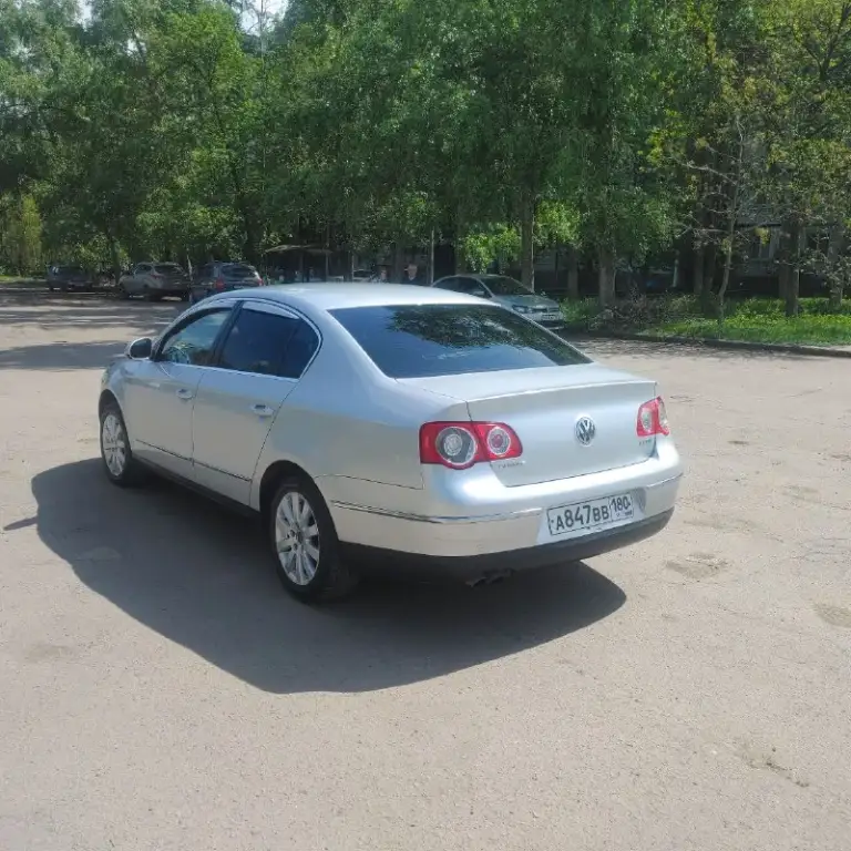 Продам: passat b6 2006г.
Пробег: 257500км
Двигатель: 2.0 tdi
Коробка: мкпп 6 ст
Комплектация:
- Эл. Регулировка водительского сиденья
- Двух зонный климат-контроль (заправлен)
- Круиз-контроль
- Подогрев передних сидений
- Подогрев зеркал
- Эл. Регулировка зеркал
- Эл. Стеклоподъёмники
- Противотуманки
- Салон ткань
- Блютус fm модулятор для магнитолы
- Видеорегистратор
С документами полный порядок, переоформление в мрео.
Я собственник, владею машиной более 2 лет.
По лкп есть нюансы машина не новая
🏷Цена: 675 000. Небольшой торг
Более подробно +79493421785
Осмотр г. Донецк, текстильщик - фотография - 4