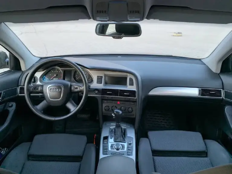 Audi a6 c6 2.0 дизель
Год 2008г
Пробег 267т родной
2 Владельца
Все стёкла и лобовое заводские
Автомобиль в отличном состоянии
Мотор работает отлично
Коробка без пинков была замена блока заодно и масло
Ходовка взбитая без стуков
Салон сохранился отлично
Климат обслужен холодит хорошо
Остальные вопросы по телефону
+7 (949) 634-79-09
Г. Мариуполь
Цена 780т - фотография - 7