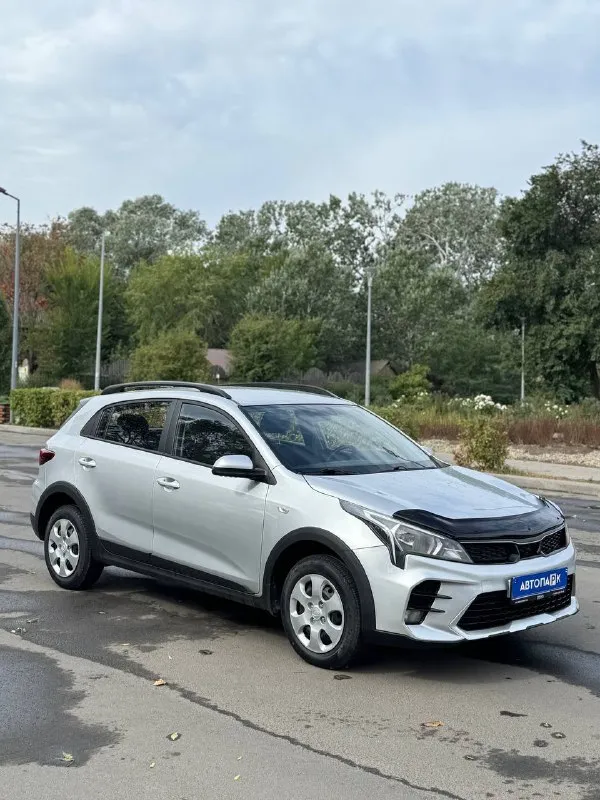 🔘 Kia rio x line

💰Цена: 1 220 000р
🏢Город: мариуполь
📅Год выпуска: 2021
🗒️Пробег: 192 619 км.
⚙️Двигатель: 1.6
⛽Топливо: бензин
⚙️Кпп: автомат

📞 Телефон:

+7-949-727-41-51
+7-949-551-91-52
+7-989-263-55-56

💾 Описание:

Kia rio iv. .. Вигатель g4 в паре с классическим автоматом порадует надёжностью, динамикой и маленьким расходом топлива.

☑️ Один владелец
☑️ Родная краска 💯%
☑️ Классический автомат
☑️ Подтвержденный пробег
☑️ Пройдено то с заменой масла, антифриза и фильтров
☑️ Новая резина pirelli
➕ Зимняя резина в комплекте

Хорошая комплектация:
- Кожаный мультируль
- Центральный замок
- Электропакет
- Кондиционер
- Два ключа
- Птф

🏦 Возможна продажа в кредит по двум документам.

Улица шевченко 269 - фотография - 1