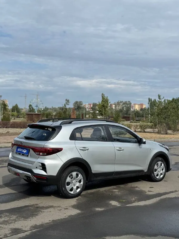 🔘 Kia rio x line

💰Цена: 1 220 000р
🏢Город: мариуполь
📅Год выпуска: 2021
🗒️Пробег: 192 619 км.
⚙️Двигатель: 1.6
⛽Топливо: бензин
⚙️Кпп: автомат

📞 Телефон:

+7-949-727-41-51
+7-949-551-91-52
+7-989-263-55-56

💾 Описание:

Kia rio iv. .. Вигатель g4 в паре с классическим автоматом порадует надёжностью, динамикой и маленьким расходом топлива.

☑️ Один владелец
☑️ Родная краска 💯%
☑️ Классический автомат
☑️ Подтвержденный пробег
☑️ Пройдено то с заменой масла, антифриза и фильтров
☑️ Новая резина pirelli
➕ Зимняя резина в комплекте

Хорошая комплектация:
- Кожаный мультируль
- Центральный замок
- Электропакет
- Кондиционер
- Два ключа
- Птф

🏦 Возможна продажа в кредит по двум документам.

Улица шевченко 269 - фотография - 4