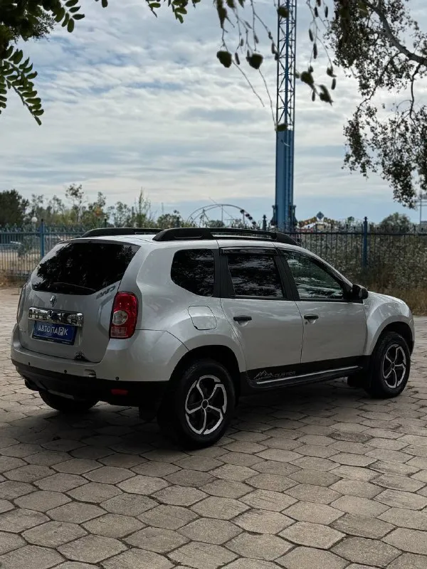 ⬜️ Renault duster

💰Цена: 980 000р
🏢Город: мариуполь
📅Год выпуска: 2014
🧾Пробег: 111 243 км.
⚙️Двигатель: 1.6
⛽Топливо: бензин
⚙️Кпп: механика 6-ст 4х4

📞 Телефон:

+7-949-727-41-51
+7-949-551-91-52
+7-989-263-55-56

💾 Описание:

Ухоженный автомобиль в отличном техническом и визуальном состоянии.

✔️ Птс оригинал, три хозяина
✔️ Оцинкованный кузов в родной краске (несколько косметических подкрасов)

⚙️ Шести ступенчатая механика
💪 Бензиновый двигатель к4м
🔥 Подогрев сидений
⚡ Электро стекла
✖️ Полный привод
❄️ Кондиционер (холодит отлично)

Улица шевченко 269

🏦 Возможна продажа в кредит по двум документам. - фотография - 4
