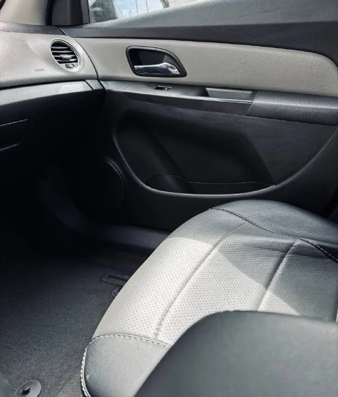 Продам-chevrolet cruze
Год выпуска-2014,
1,6 Бензин, автомат.
Пробег-280 тыс
Камера заднего вида, кондиционер, подогрев сидений, машина обслужена, не гнилая! 😉
Цена-750 тыс руб
Номер телефона +79497318145 - фотография - 6