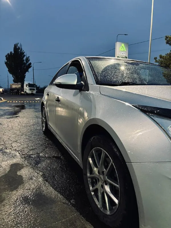 Продам-chevrolet cruze
Год выпуска-2014,
1,6 Бензин, автомат.
Пробег-280 тыс
Камера заднего вида, кондиционер, подогрев сидений, машина обслужена, не гнилая! 😉
Цена-750 тыс руб
Номер телефона +79497318145 - фотография - 8