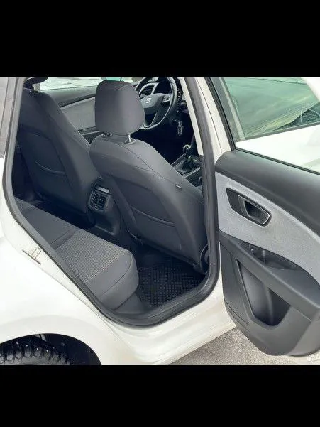 Продам seat leon,2019 год, пробег 80 тыс, заводской газ метан, расход 500 руб 500 км, двигатель 1.5 tsi,130 л, с. Мех коробка передач 6 ст. В хорошей комплектации, состояние нового автомобиля, родной пробег, не одна деталь авто не крашена, готов на любые проверки, два комплекта дисков с резиной, я единственный владелиц, все остальные вопросы по телефону. Цена.1900000.тел+79493542318
📲 Tg: денис
📞 Звоните: +7(949)3542318 - фотография - 8