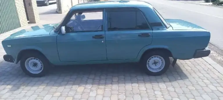Продам ваз 2107
2005 Года выпуска
Автомобиль в родном метале, без дтп
В сварке не нуждается
Техника в идеале
Вопросы по телефону:
+79493835274

Цена: 215 тысяч торг! - фотография - 3