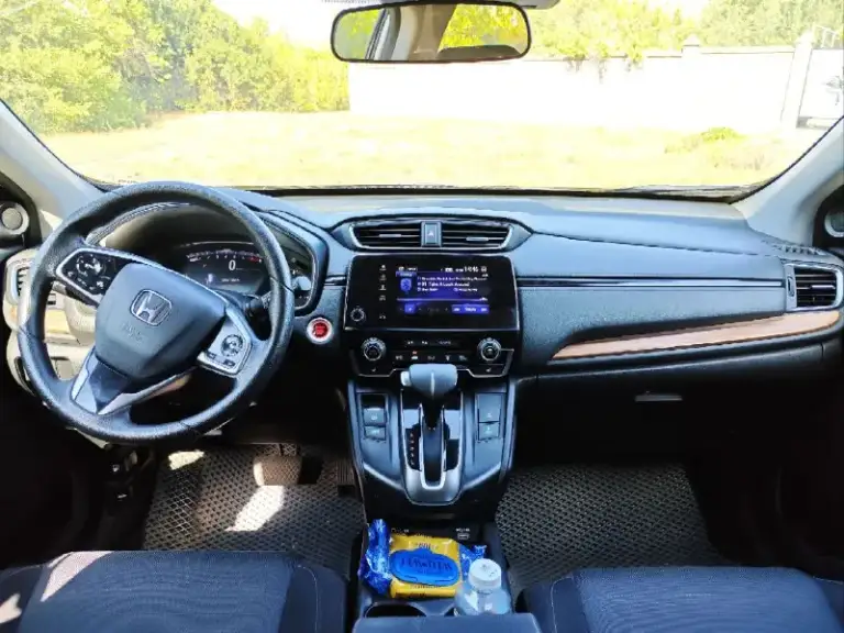 Продам автомобиль honda cr-v 2021 г. В.
Пробег 76000
Объём двигателя 1.5, 190л. С.
Коробка вариатор, постоянный полный привод, адаптивный круиз контроль, датчики слепых зон, предотвращение выезда с полосы, электронная панель приборов, подогрев передних сидений, безключевой доступ, система start/stop, камера заднего вида, двух-зонный климат контроль, мультируль, полный набор систем активной безопасности, мультимедиа панель, поддержка apple carplay и android auto. Прекрасный семейный автомобиль с большим и комфортным салоном.
Vin - в карусели фото.
Штрафов / запретов нет
Цена :2.550.000
Осмотр г. Енакиево
Торг у капота
+79495002238 - фотография - 7